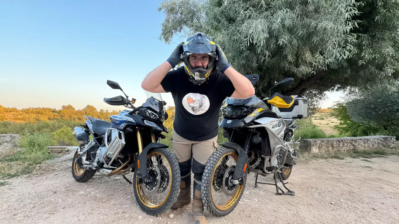 Luis entre la Voge y la F850